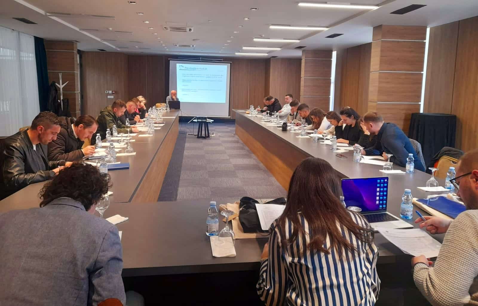 Prevenciјa i smaњeњe administrativnog optereћeњa