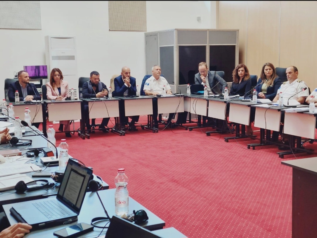 Tryezë e rrumbullakët mbi Kuadrin Ligjor Administrativ