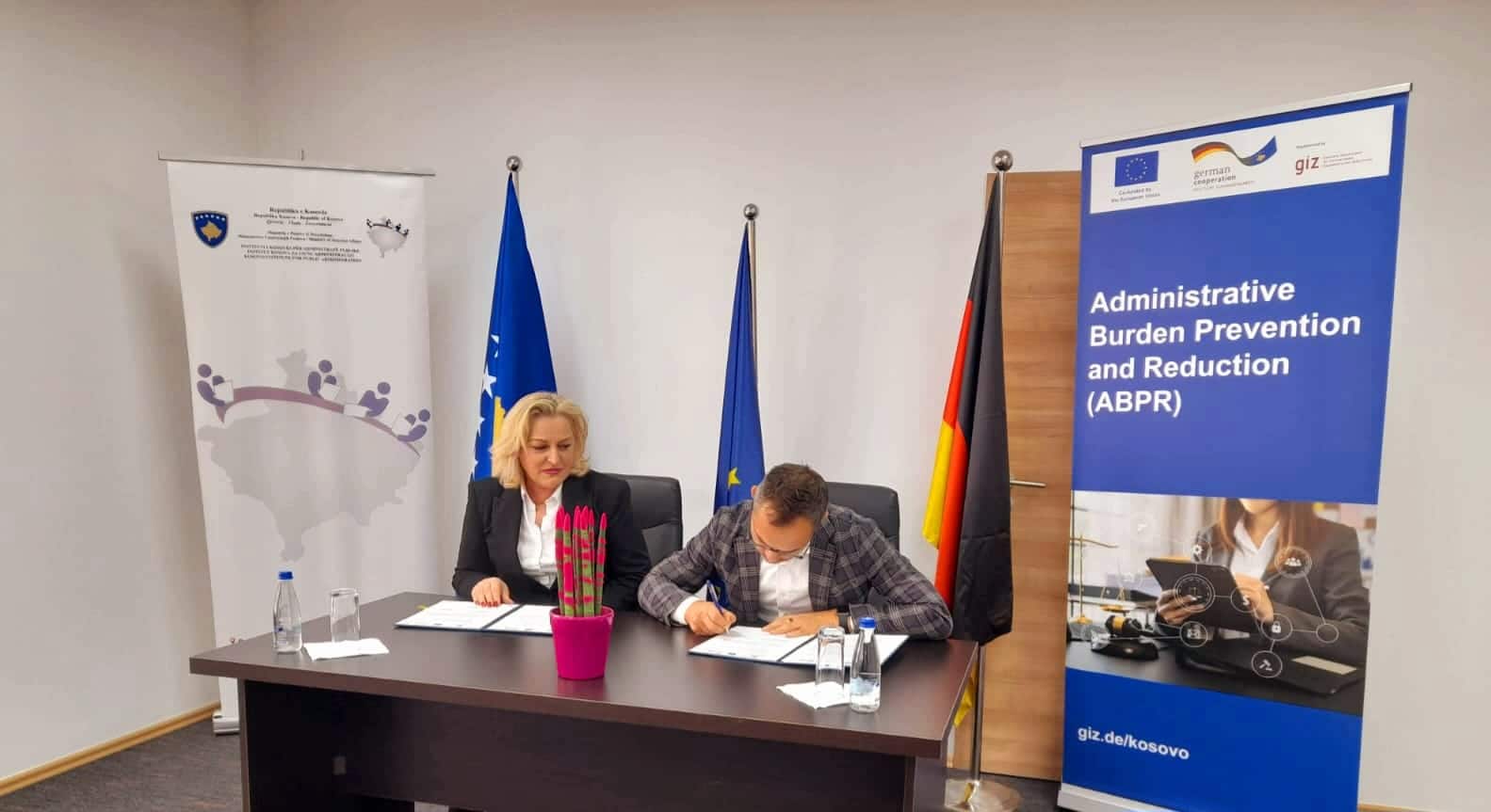 Potpisan јe Memorandum o razumevaњu za organizovaњe obuka „Smaњeњe administrativnog optereћeњa“.