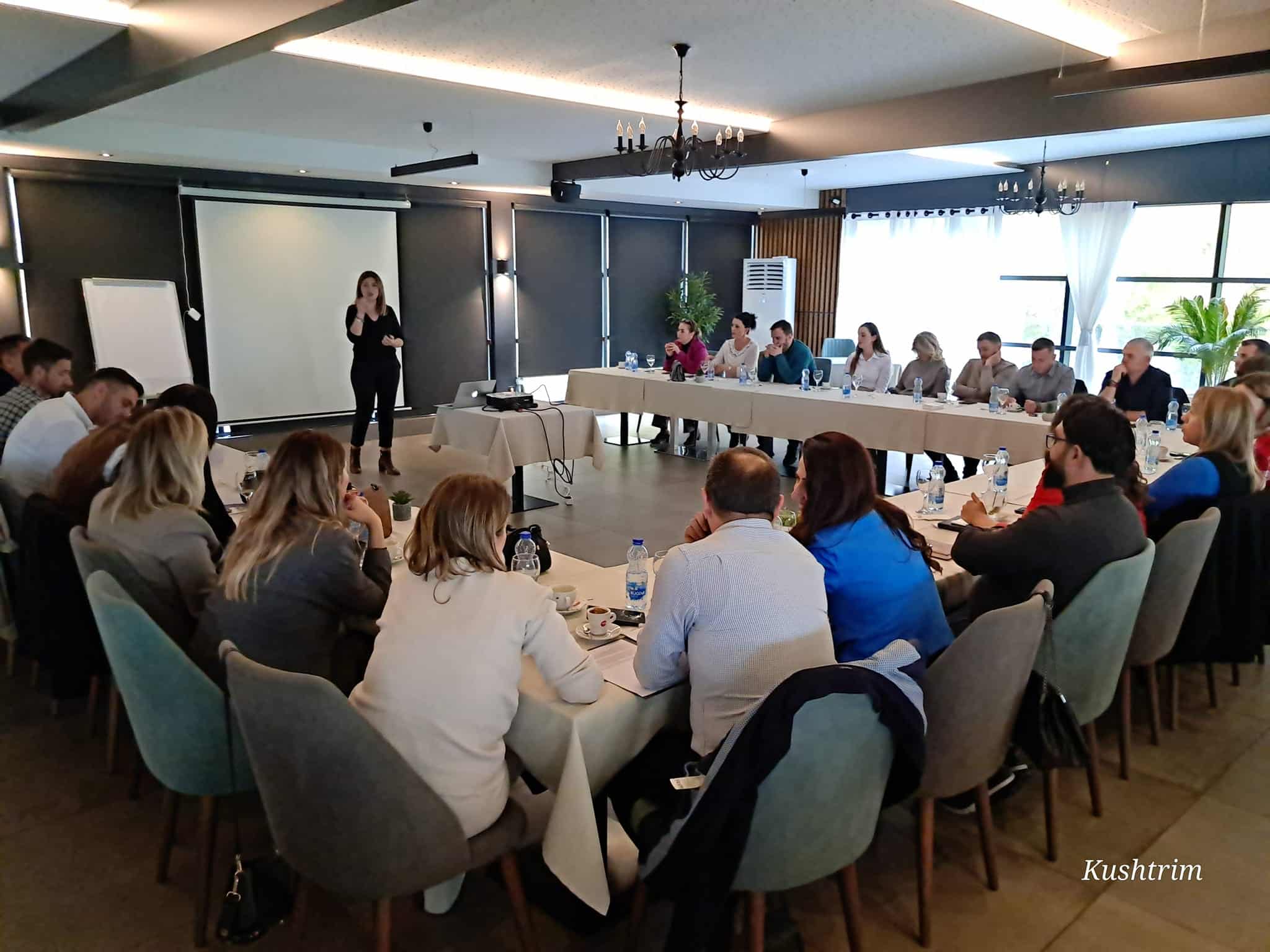 Parandalimi dhe trajtimi i rasteve të ngacmimit seksual në vendin e punës